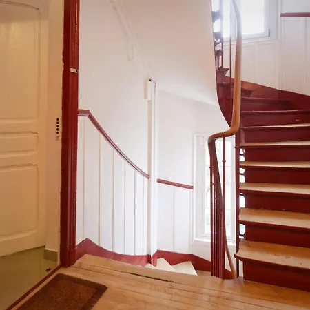 Le Soleil De La Defense ! Bail Mobilite, Un Mois Minimum Daire *