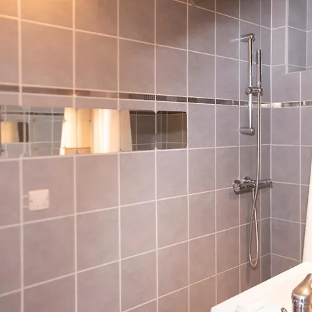 Daire Le Soleil De La Defense ! Bail Mobilite, Un Mois Minimum *